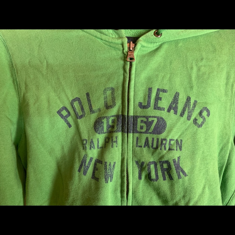 Women’s polo jeans hoodie.